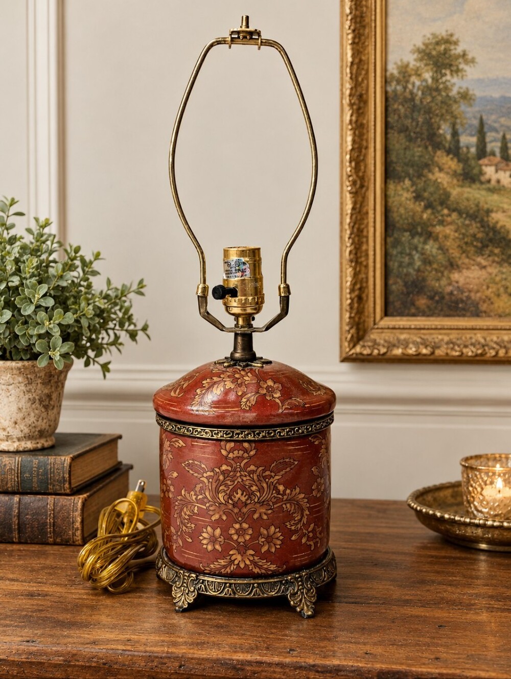 Red & Gold Brass & Ceramic / Porcelain Oval Birds & Floral Motif Table Lamp
